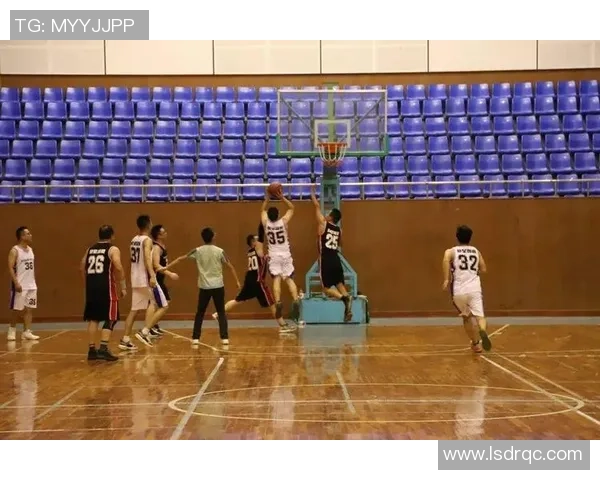 南京篮球队逆袭之路总决赛特别报道展现团队精神与不屈斗志 南京篮球队逆袭之路总决赛特别报道展现团队精神与不屈斗志