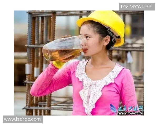 足球明星的光环背后那些不为人知的搞笑瞬间与尴尬时刻 足球明星的光环背后那些不为人知的搞笑瞬间与尴尬时刻